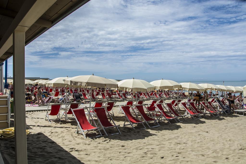 Hotel Riviera Blu 티레니아 외부 사진