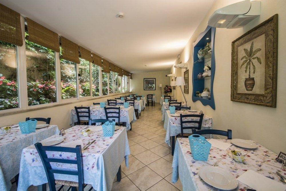 Hotel Riviera Blu 티레니아 외부 사진